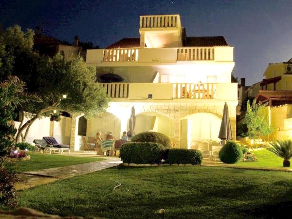 Vila Doni Zaboric Bagian luar foto